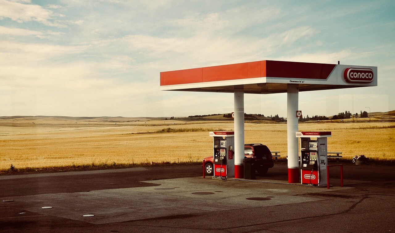 Conoco petrol station