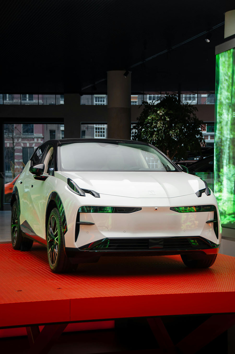 Why More Americans Are Comfortable Going Electric