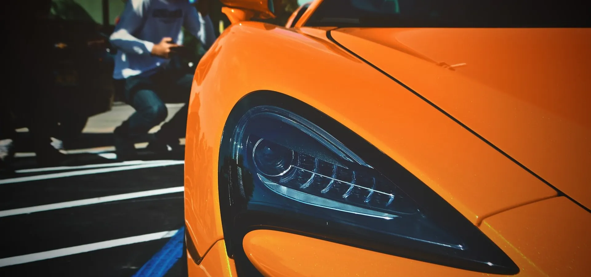 orange car light