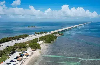 Why Are So Many People Moving to Florida?