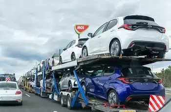 What flexible shipping options are available?