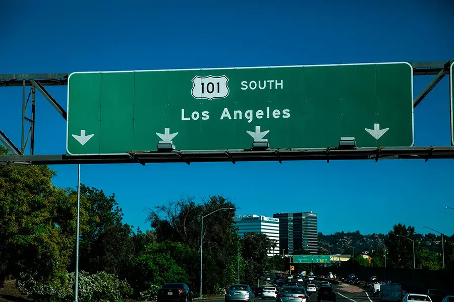 From Point A in Atlanta to Point B in Los Angeles From Point A in Atlanta to Point B in Los Angeles