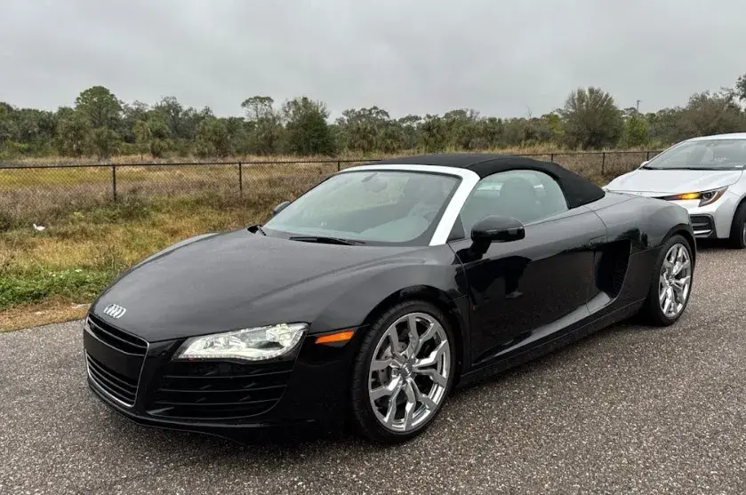 Audi R8 2011 Shipped to Pittsburgh, Pennsylvania ZIP: 15217