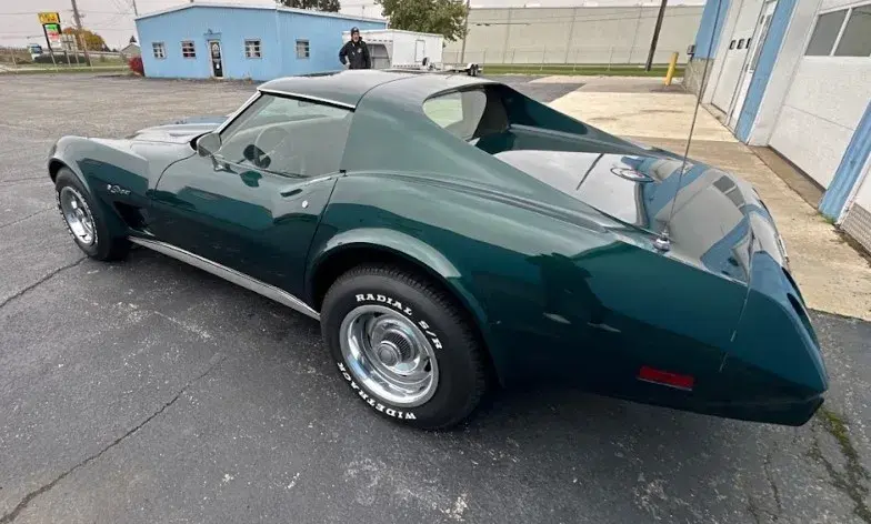 Chevrolet Corvette C3 Shipped to Chicago, IL ZIP: 60602 Chevrolet Corvette C3 Shipped to Chicago, IL ZIP: 60602
