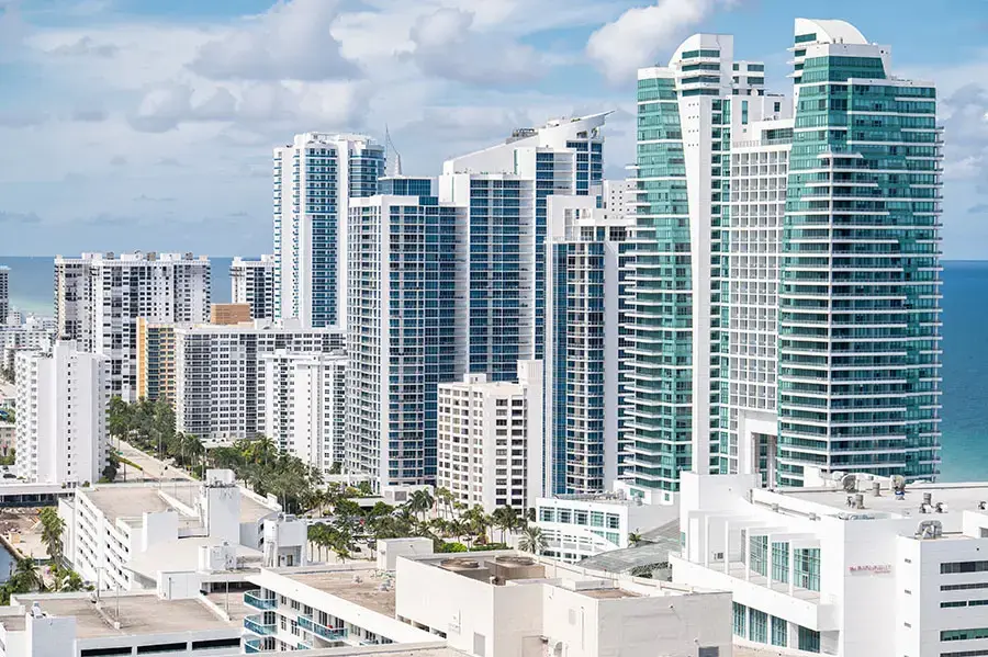 Why Should you Choose SGT Auto Transport for Car Shipping in Hollywood, FL?
