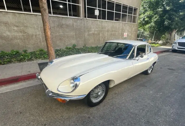 Jaguar E Type 1971 Shipped to Brooklyn, New York ZIP: 11238 Jaguar E Type 1971 Shipped to Brooklyn, New York ZIP: 11238