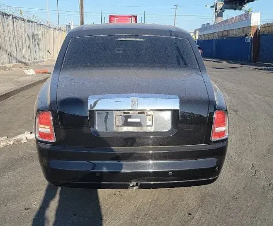 Rolls Royce Phantom 2010 Shipped to Los Angeles, CA ZIP: 90061